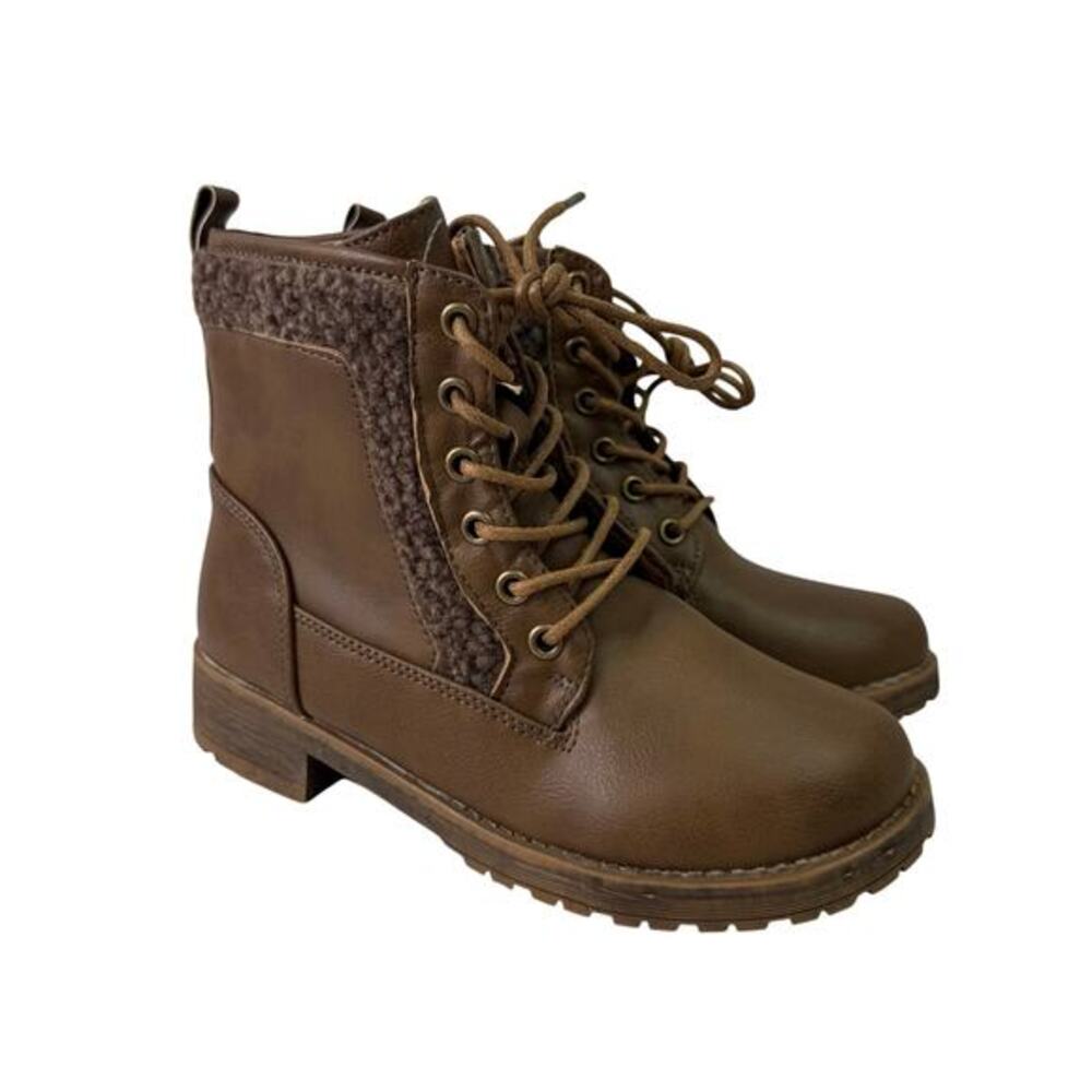 GC Kids ( boys ) boot Size 2 NEW # Bag A-24